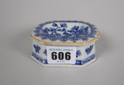 Believed nineteenth century Chinese blotter-dish of shaped rectangular form & with blue & white