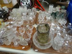 A quantity of mixed glassware Condition Report: please request via email. Condition reports not