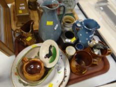 A parcel of mixed pottery including Wemyss black hen plate (A/F) Condition Report: please request