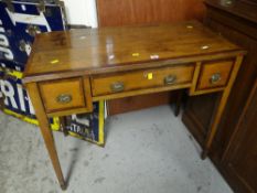 A good antique cross banded oak & mahogany kneehole desk with three drawers 92wx46dx78h cms.