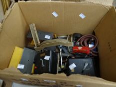 A parcel of Hornby Dublo buildings ETC Condition Report: please request via email. Condition reports