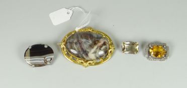 GROUP OF FOUR ASSORTED BAR BROOCHES to include agate, citrine, set in yellow & white metal mounts (
