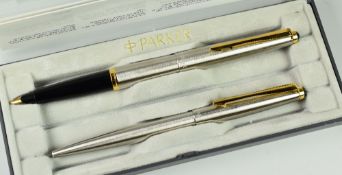 MODERN STAINLESS STEEL PARKER 45 SPECIAL FLIGHT GT FOUNTAIN & BALLPOINT PEN SET with cabochon