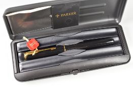 MODERN BLACK LAQUE PARKER SONNET FOUNTAIN PEN with gold plated trim & 18ct gold nib, in original