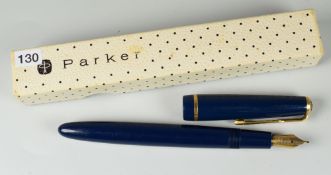VINTAGE DARK BLUE MK V PARKER VICTORY FOUNTAIN PEN with 14ct gold nib, in original box