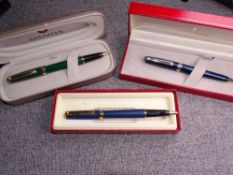 MODERN LEAF GREEN LACQUER SHEAFFER PRELUDE ROLLERBALL PEN with 23ct electroplated gold trim & a