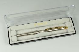 MODERN (2000) STAINLESS STEEL PARKER CLASSIC FLIGHT GT BALLPOINT PEN in original box