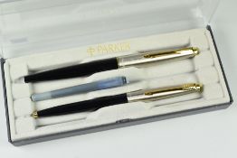 VINTAGE (1990s) PARKER 45 GT FOUNTAIN PEN & BALLPOINT PEN SET in original box