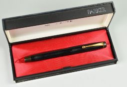 VINTAGE BLACK PARKER DUOFOLD FOUNTAIN PEN with original 14ct gold nib & gold plated trim, boxed