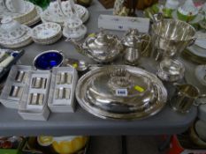 An Electroplate tea service, food warmer, ice bucket and similar items