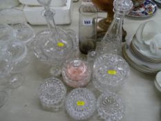A parcel of mixed glassware