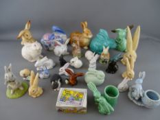 Large parcel of Sylvac, Doulton and other rabbits
