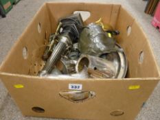 Box containing excellent parcel of electroplate, Corinthian column metallic table lamp etc