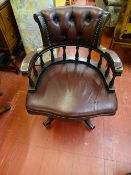 Captain's style office desk chair