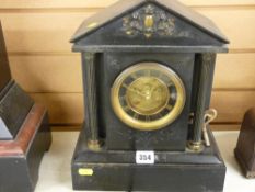 Slate mantel clock with pillar supports