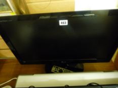 LG flatscreen TV with remote control (no lead) E/T