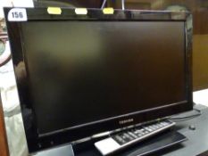 Toshiba small screen LCD TV with remote control E/T