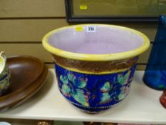 Majolica style pottery jardiniere