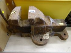 Vintage metal Argus No. 4 vice