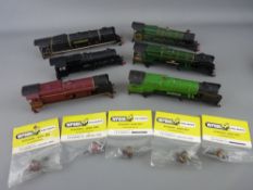 MODEL RAILWAY - Wrenn original spare parts - Wrenn W2260 Royal Scot bodyshell with fitted smoke