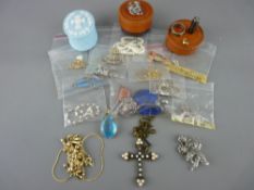 Quantity of jewellery and other collectables including silver and enamel bracelets and brooches