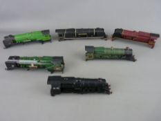 MODEL RAILWAY - Wrenn original spare parts - Wrenn W2260 Royal Scot bodyshell with fitted smoke