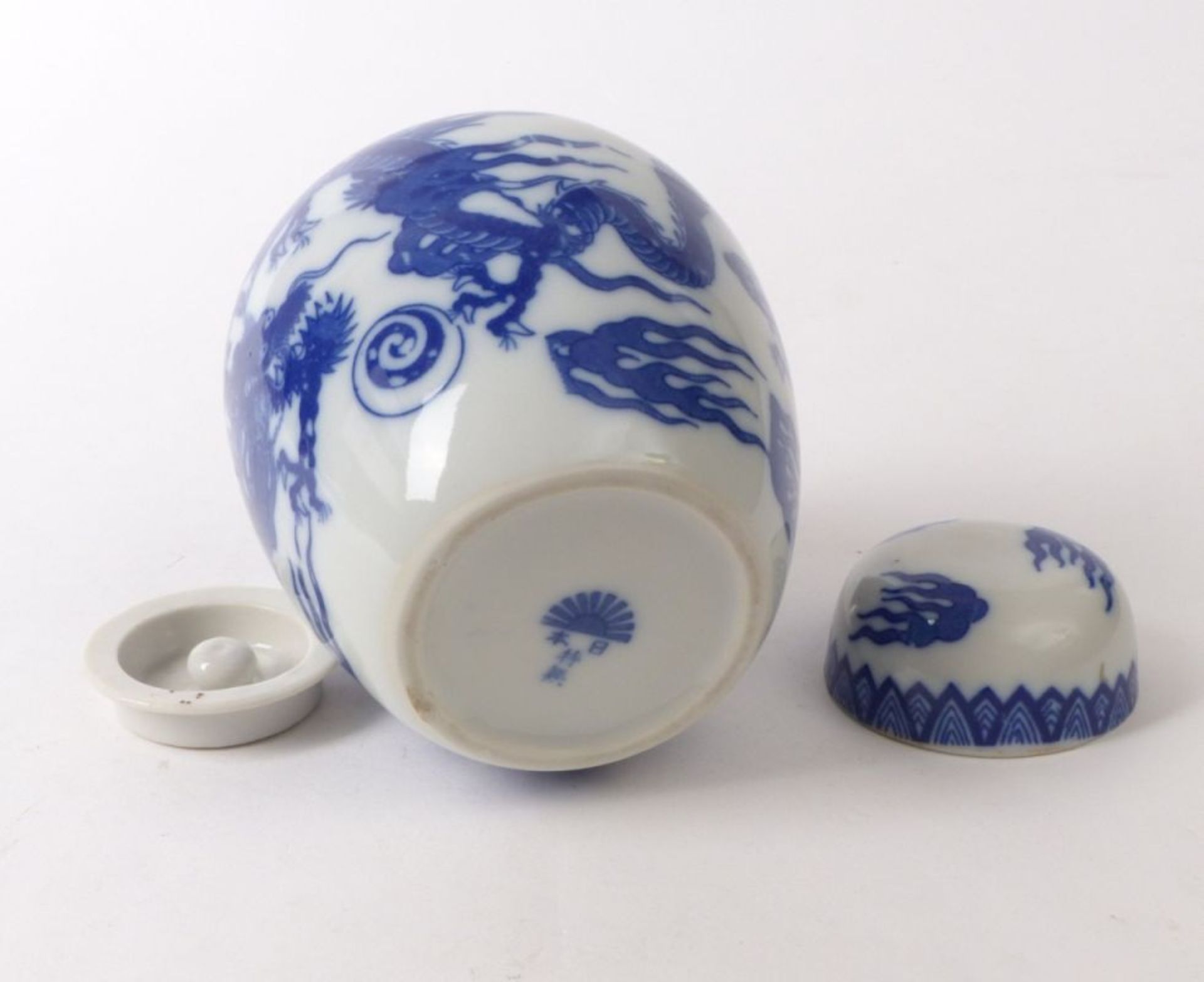 Teebüchse Japan, 1950er Jahre In Form einer Balustervase mit kleinem Einlegedeckel und Haubendeckel; - Bild 3 aus 3