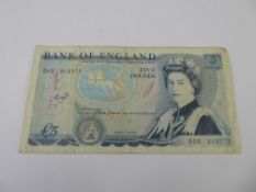 A Genuine Bank of England Print Error £5 Note, the note without the signature of the Chief