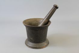 A Kenrick & Sons No 3 Cast Iron Pestle and Mortar