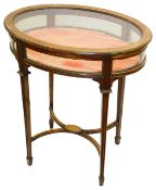An Edwardian mahogany bijouterie table