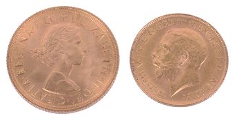 A 1958 sovereign and a 1913 half sovereign,