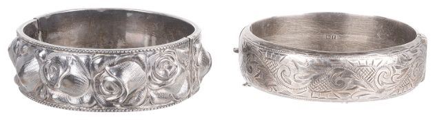 An attractive Continental white metal 'rose bud' bangle