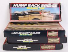 VINTAGE SCALEXTRIC ACCESSORIES