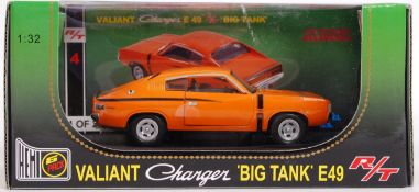 RARE OZLEGENDS 1:24 SCALE DIECAST MODEL