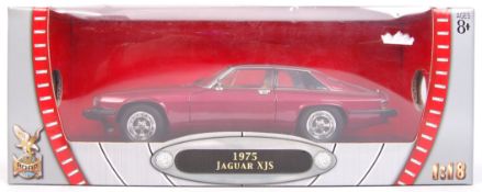 YAT MING ROAD SIGNATURE COLLECTION JAGUAR
