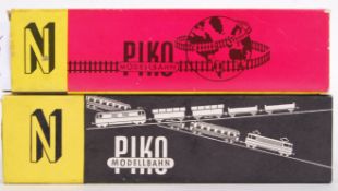 VINTAGE PIKO N GAUGE RAILWAY TRAINSET CARRIAGES