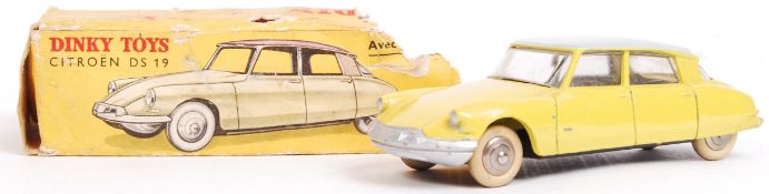 RARE FRENCH DINKY DIECAST MODEL 24C CITROEN