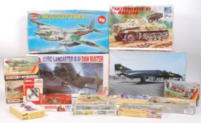 ASSORTED VINTAGE MODEL KITS