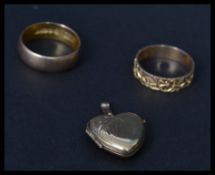 Two vintage ladies hallmarked 9ct hallmarked gold rings, one band ring and the other with chase