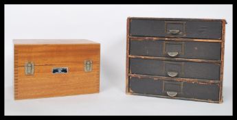 A vintage mid century Griffin & George boxed scientific / Industrial instrument. Complete in the