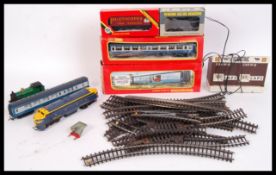 TRIANG & HORNBY TRACK, ROLLING STOCK & LOCOS