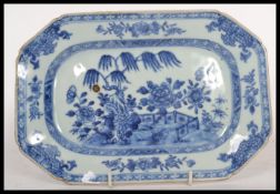 An 18th century Chinese porcelain blue and white meat plate / platter. T the octagonal  platter