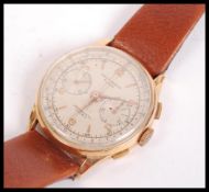 Chronographe Suisse - Gentleman's 18k gold case chronograph wristwatch, the signed silvered dial