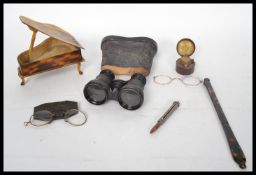 A stunning Blond tortoiseshell / faux tortoiseshell trinket pot in the form of a Grand Piano