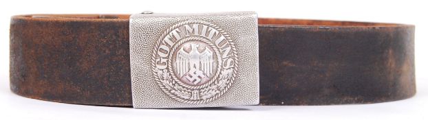 SECOND WORLD WAR GOT MIT UNS BELT