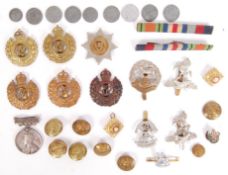 WWII UNIFORM CAP BADGES & BUTTONS