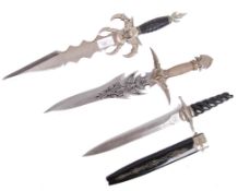 DECORATIVE GOTHIC KNIVES