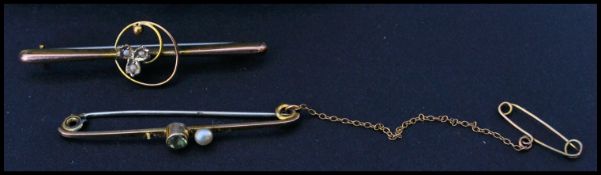 Two vintage 20th century 9ct gold  hallmarked brooches,