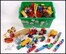 BRITAINS FARM & THOMAS THE TANK ENGINE