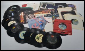 Vinyl records A collection of 45rpm vinyl 7